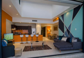 701 30 Degrees Stunning Sea Views